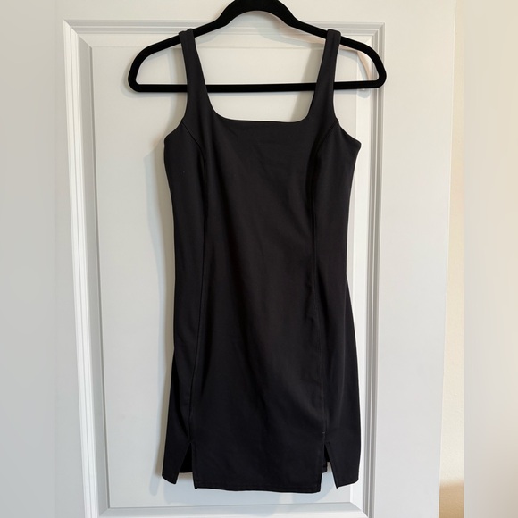 🛍️ 3/$25 Black Mini Athletic Dress XS - Picture 2 of 5